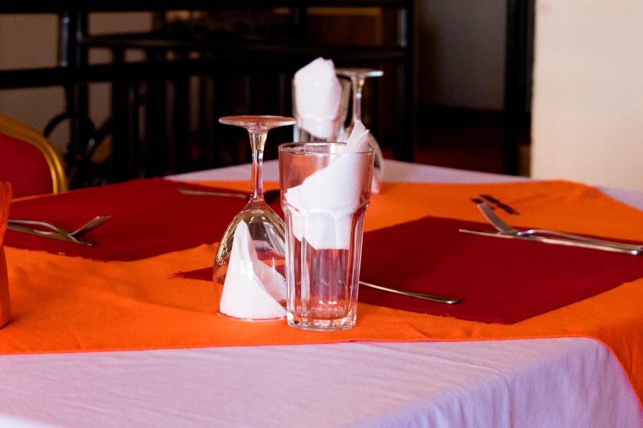 Kahondo Buffalo Hotel Kampala Makerere Екстериор снимка